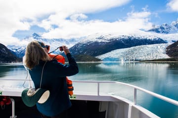 Chilean Patagonia Adventure Tour in Puerto Natales and Punta Arenas