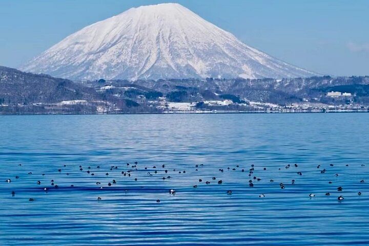 Hokkaido Noboribetsu, Lake Toya & Otaru Panoramic One-Day Tour