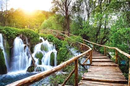 COMBO 2026: Croatia and Slovenia by land and sea – coach & cruise tour from Zagreb to Split