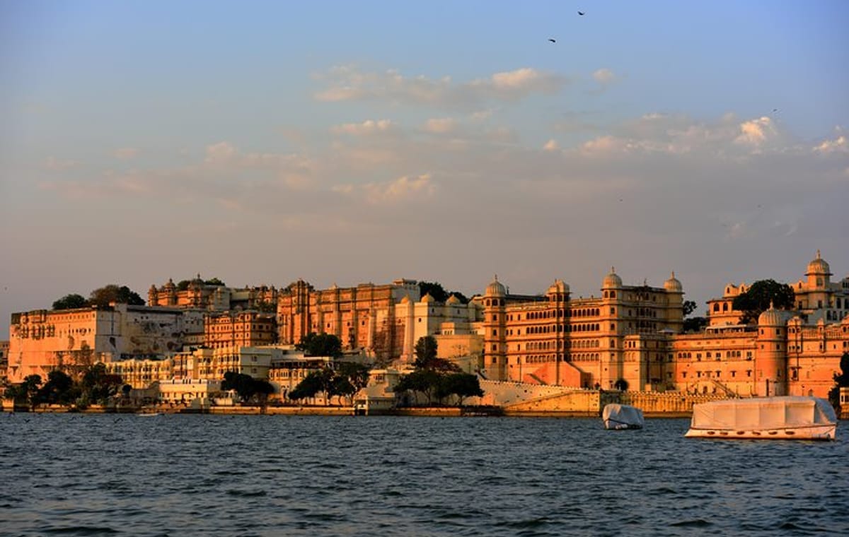 Discovering Udaipur: The City of Lakes Tour