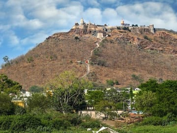 Nagpur to Aurangabad Tour with Ajanta Caves and Melghat Safari
