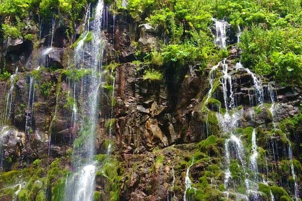 Discover Tsalka Canyon: Scenic Tour from Tbilisi
