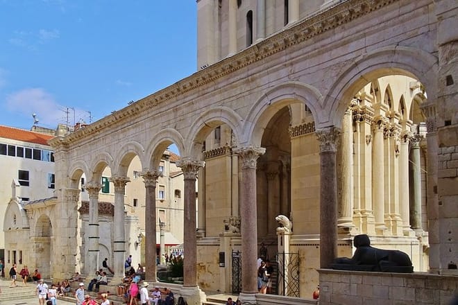 Split Private Walking tour With A Professional Guide photo 4