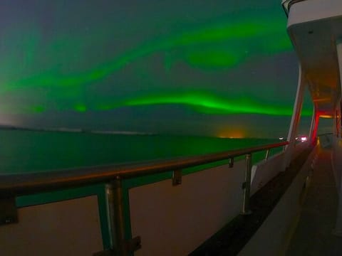 Northern Lights Yacht Cruise in Reykjavik, photo 4