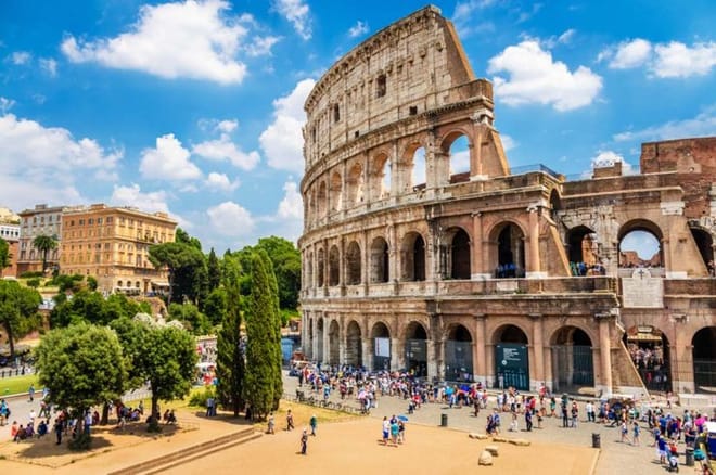 Guided tour of the Colosseum, Roman Forum and Palatine Hill photo 4