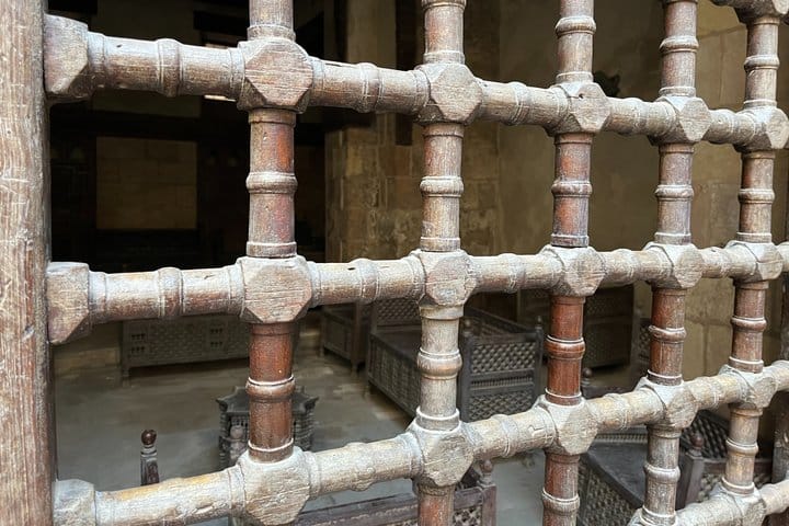 Historic Islamic Cairo Walking Tour and Street Food