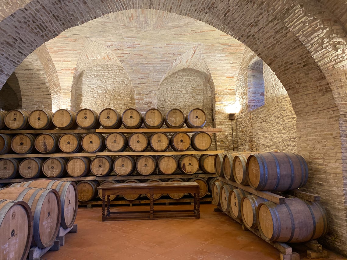 San Lorenzo's barrel wine production