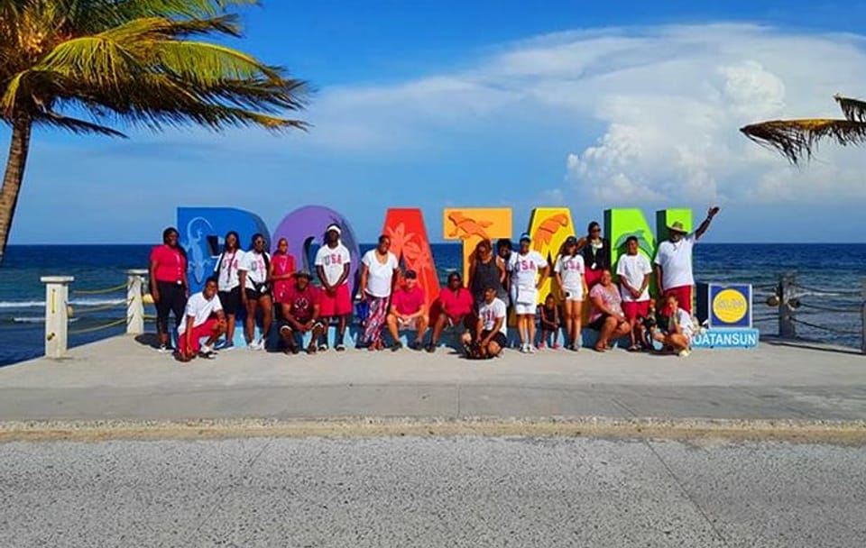 Custom Private Island Tour in Coxen Hole, Roatan