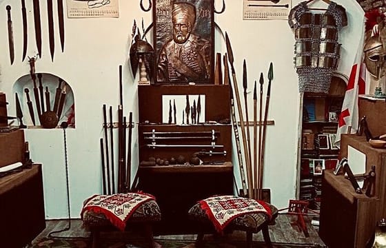 Half-Day Guides Relay Excursion in Georgia Guided by 4 Experts