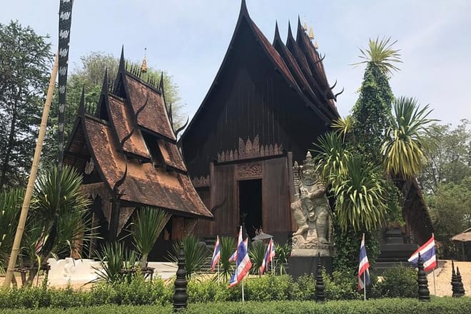 Chiang Mai-Chiang Rai: White Temple-Bann Dam Museum-Blue Temple - Lunch 3