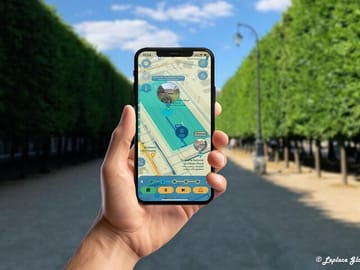 Private Walking Tour of Paris Fashion History with App