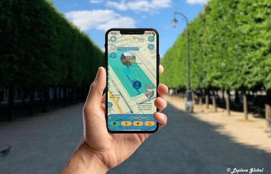 Paris Fashion History Private Walking Tour with Smartphone App