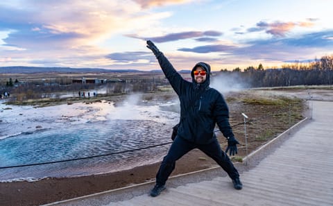Self-Drive Tour of Geysers and Waterfalls in Iceland