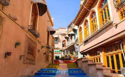 Private Tour of Kashgar's Id Kah Mosque and Old City