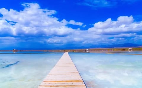 10-Day Nature and Sightseeing Tour in Zhangye, Gansu