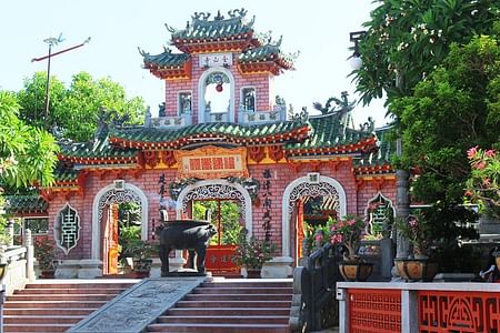 Explore Marble Mountains and Hoi An City from Tien Sa Port