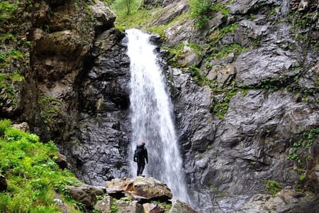 Kazbegi - Gudauri - Ananuri - Gveleti waterfall Full day tour