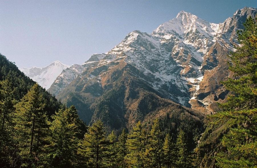 19 Days Mera Peak Climbing & Expedition – One Life-Changing Himalayan Adventure