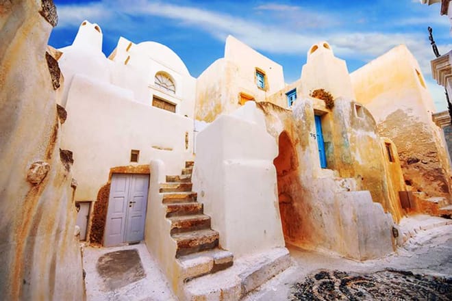 Santorini Private Tour : Akrotiri Excavations & Cultural Villages 4