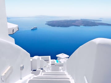 2-Day Santorini Tour from Heraklion with Accommodation