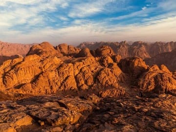 Hike Mount Sinai and Visit St. Catherine's Monastery Tour