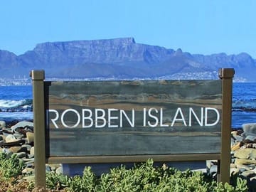 Private Historical Tour of Robben Island and Table Mountain, Cape Town