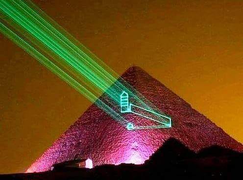 Cairo: Sound and Light Show at Giza Pyramids: A Night of Ancient Spectacle With Dinner