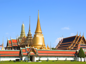 Guided Walking Tour of Grand Palace and Emerald Buddha in Bangkok