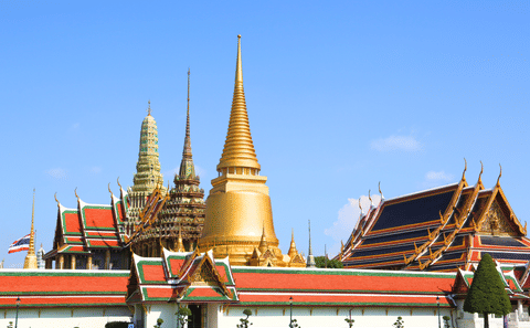 Guided Walking Tour of Grand Palace and Emerald Buddha in Bangkok
