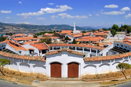 Tour privado a la Laguna de Guatavita - la Leyenda de El Dorado desde Bogotá