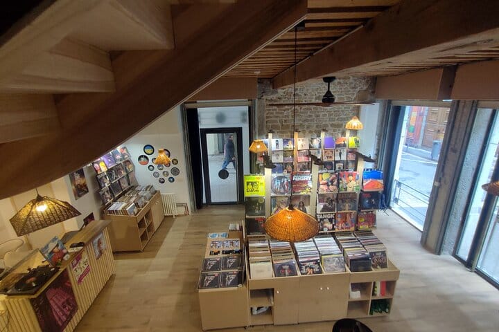 Digging Vinyl , Tiki Store, Croix Rousse, Lyon