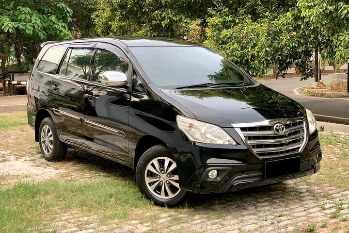 Hotel pick up/drop off by air conditioned vehicle