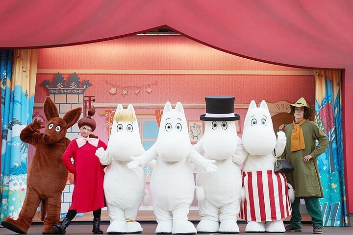 MOOMINVALLEY PARK Ticket & Travel Pass included