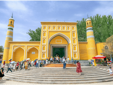 Kashgar Private Tour: Mosque, Concubine’s Garden & Old City