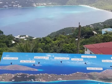 Charlotte Amalie Shopping and Sightseeing Tour in St. Thomas