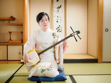 Shamisen Experience in Tokyo