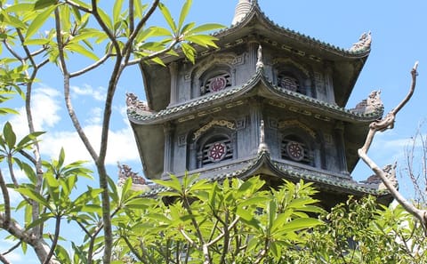 Full-Day Da Nang City Highlights and Natural Wonders Tour