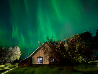 Aurora hunt with campfire, thermal suits & marshmallows, photo 6
