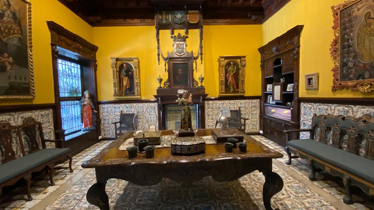 Small-Group Heritage Homes of Lima 6