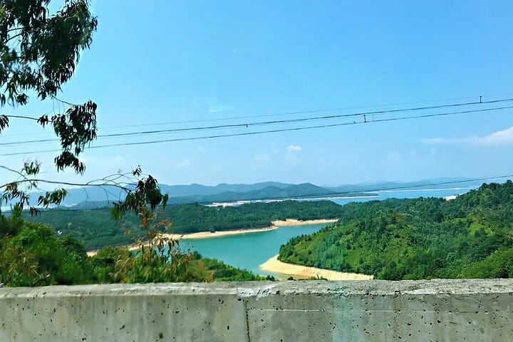Private Day Tour to Wanlv(Wanlju) Lake from Guangzhou 2