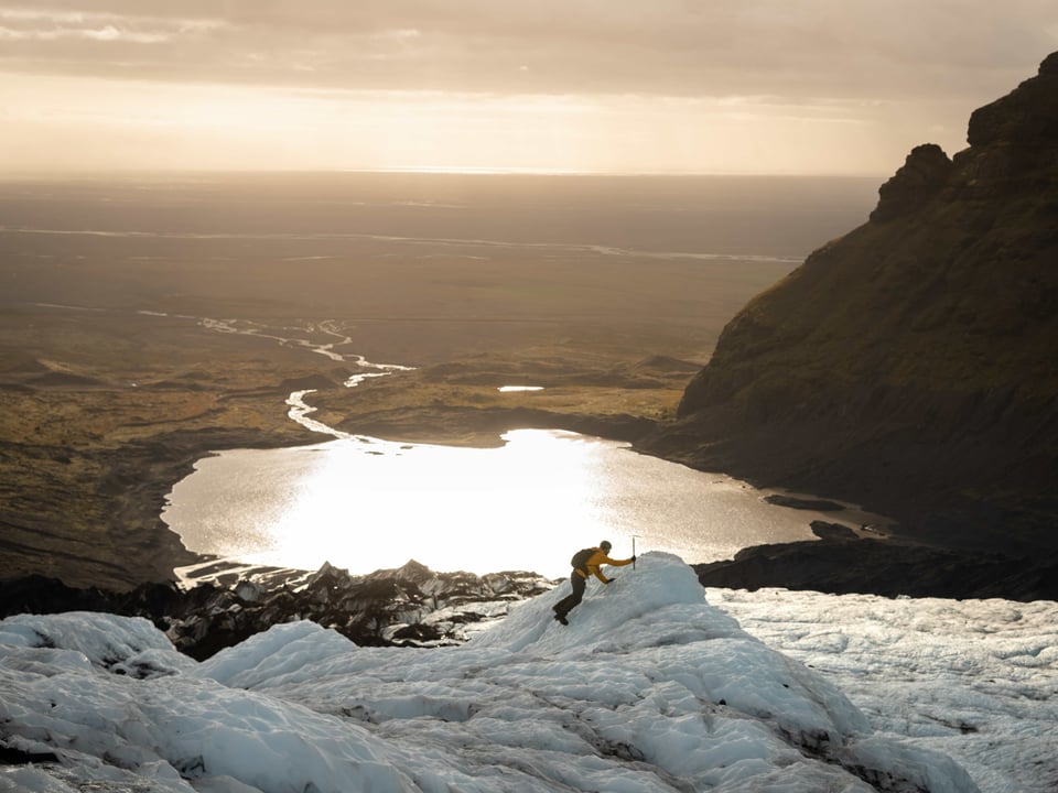 Exclusive Glacier Experience on Vatnajökull — Icarus Rising ehf