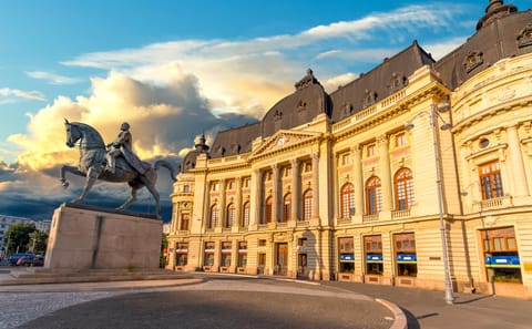 Discover Bucharest in Half Day Tour