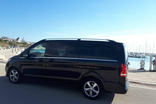 Minivan