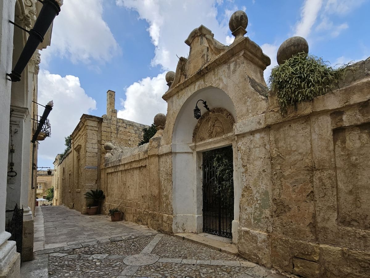 Immerse into the hauntingly silent and rich textured medieval streets of Mdina.