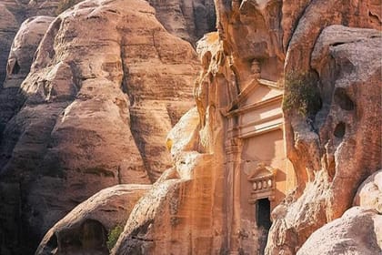 Private Full-Day Aqaba Shore Excursion to Petra and Little Petra