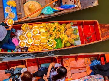 Fruit Seller