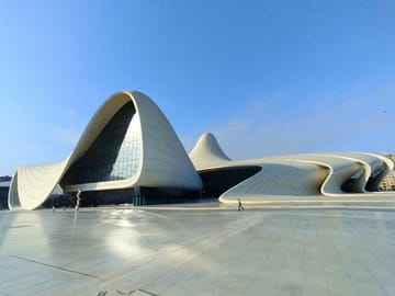 baku city tour-Azerbaijani culture-Heydar Aliyev Centre