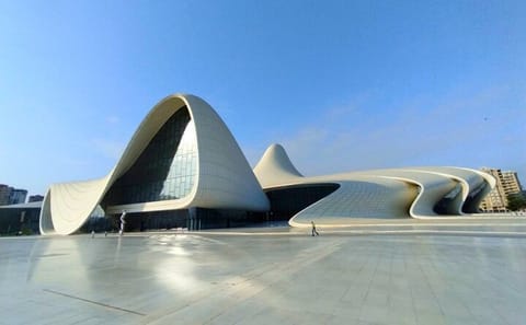 Private 11-Day Cultural Tour of Azerbaijan: Ağsu and Bakı