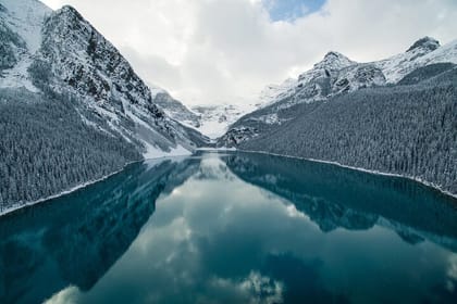Winter Tour From Calgary Lake Louise Emerald Lake and Peyto Lake