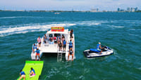 Miami Ultimate Water Experience: Jet Skis, Tubing, Open Bar & Celebrity Mansions Cruise by Big Dave 2